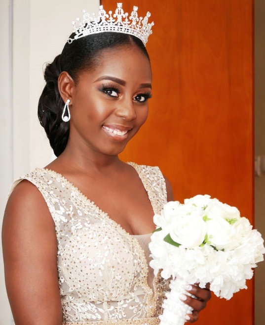 16 Stunning Swarovski Bridal Headpieces | OMASTYLE Bride