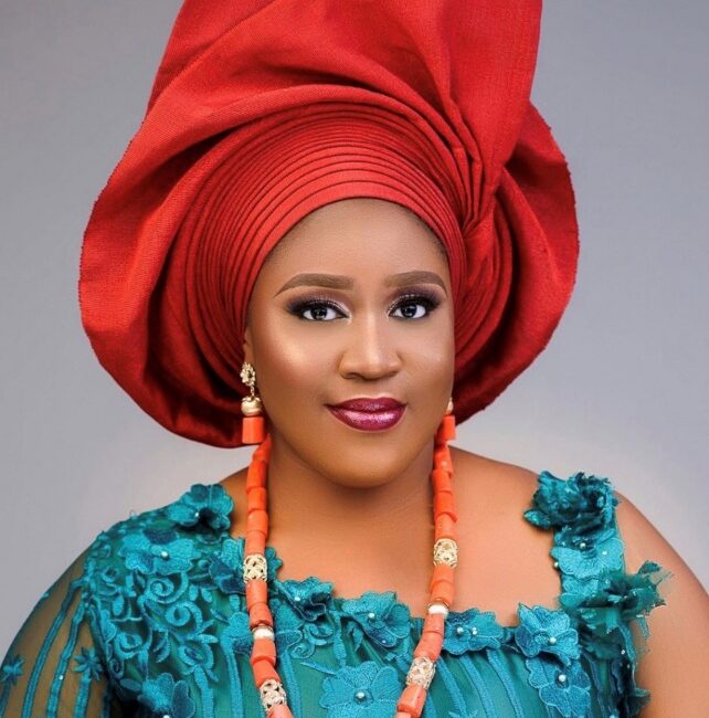 Latest 2020 Gele Hairstyles Trend | OMASTYLE Bride