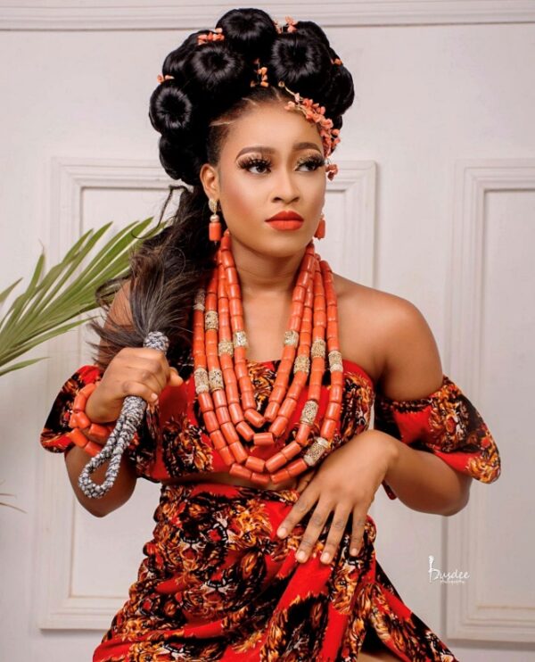 STUNNING IGBO BRIDE TRADITIONAL WEDDING FIRST LOOKS! | OMASTYLE Bride