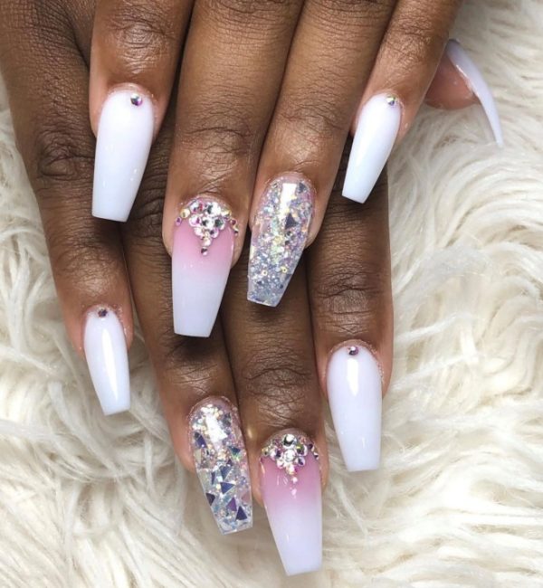 Bridal nail design ideas - NailsbyAaron-85-as-featured-on-OmaStylebride.com