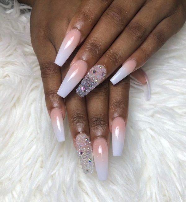 Bridal nail design ideas -NailsbyAaron-85-as-featured-on-OmaStylebride.com
