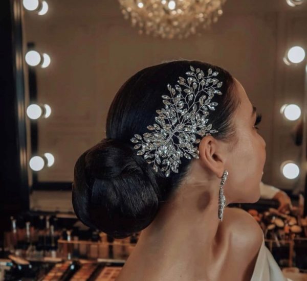 Trouwen Accessoires Haaraccessoires Haarsieraden Wedding Headpiece Swarovski Crystal Bridal Headpiece ARIANA Bridal Headpiece Hair Accessories Unique Bridal Headpiece 