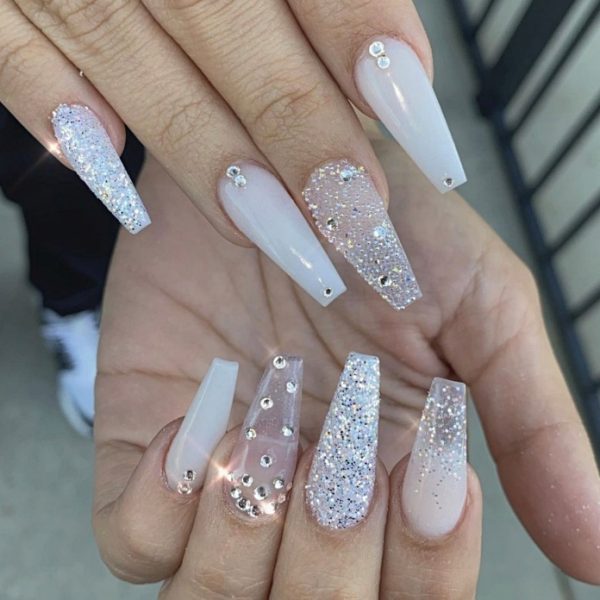 TheHauteSpot-clear-nails-as-featured-on-OmaStylebride.com